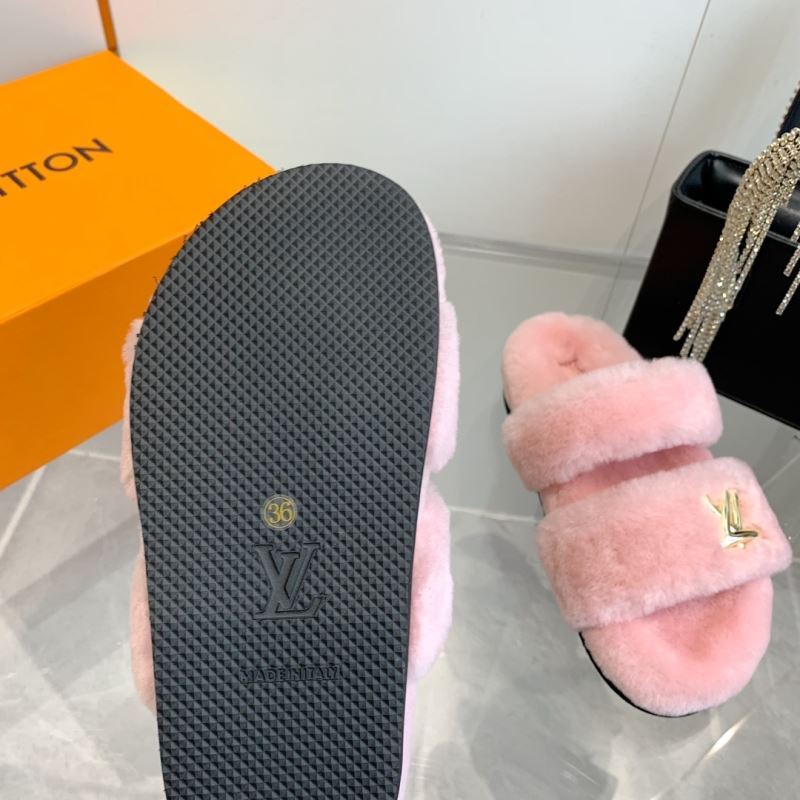 Louis Vuitton Slippers